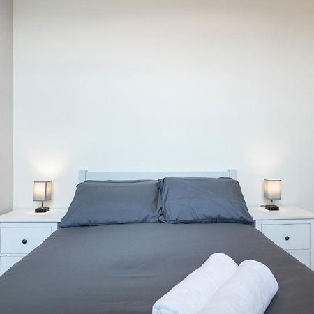 5A - Bright And Airy 2 Bedroom Apartment - Close To Central Londra Exterior foto