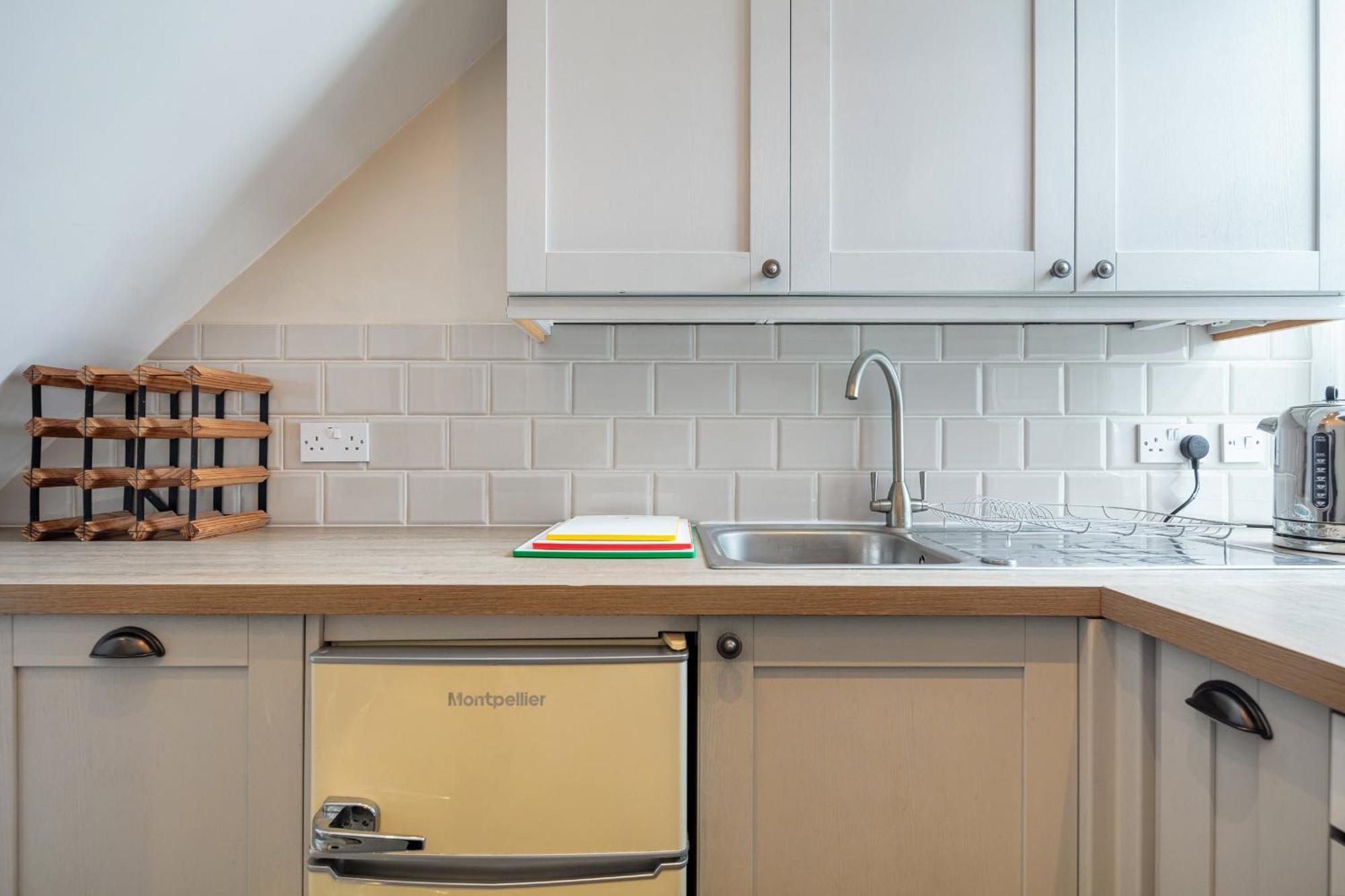 5A - Bright And Airy 2 Bedroom Apartment - Close To Central Londra Exterior foto