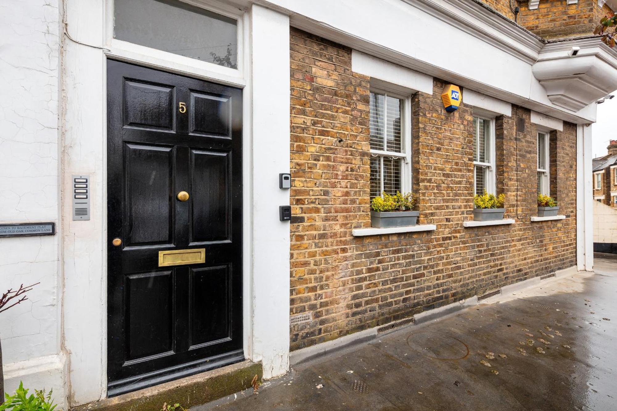 5A - Bright And Airy 2 Bedroom Apartment - Close To Central Londra Exterior foto